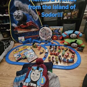 Thomas & Friends Blue and Red Playset